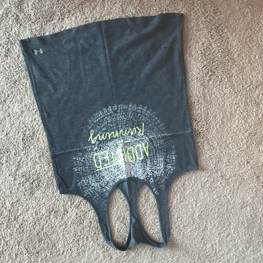 UNDER ARMOUR Tank Top